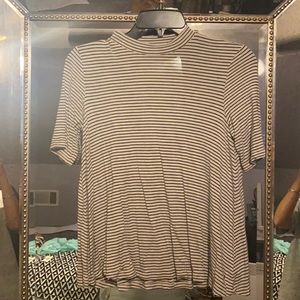 American eagle striped shirt